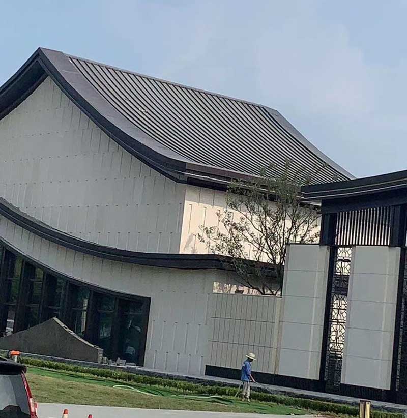 西青金属屋面板的常见类型有哪些？